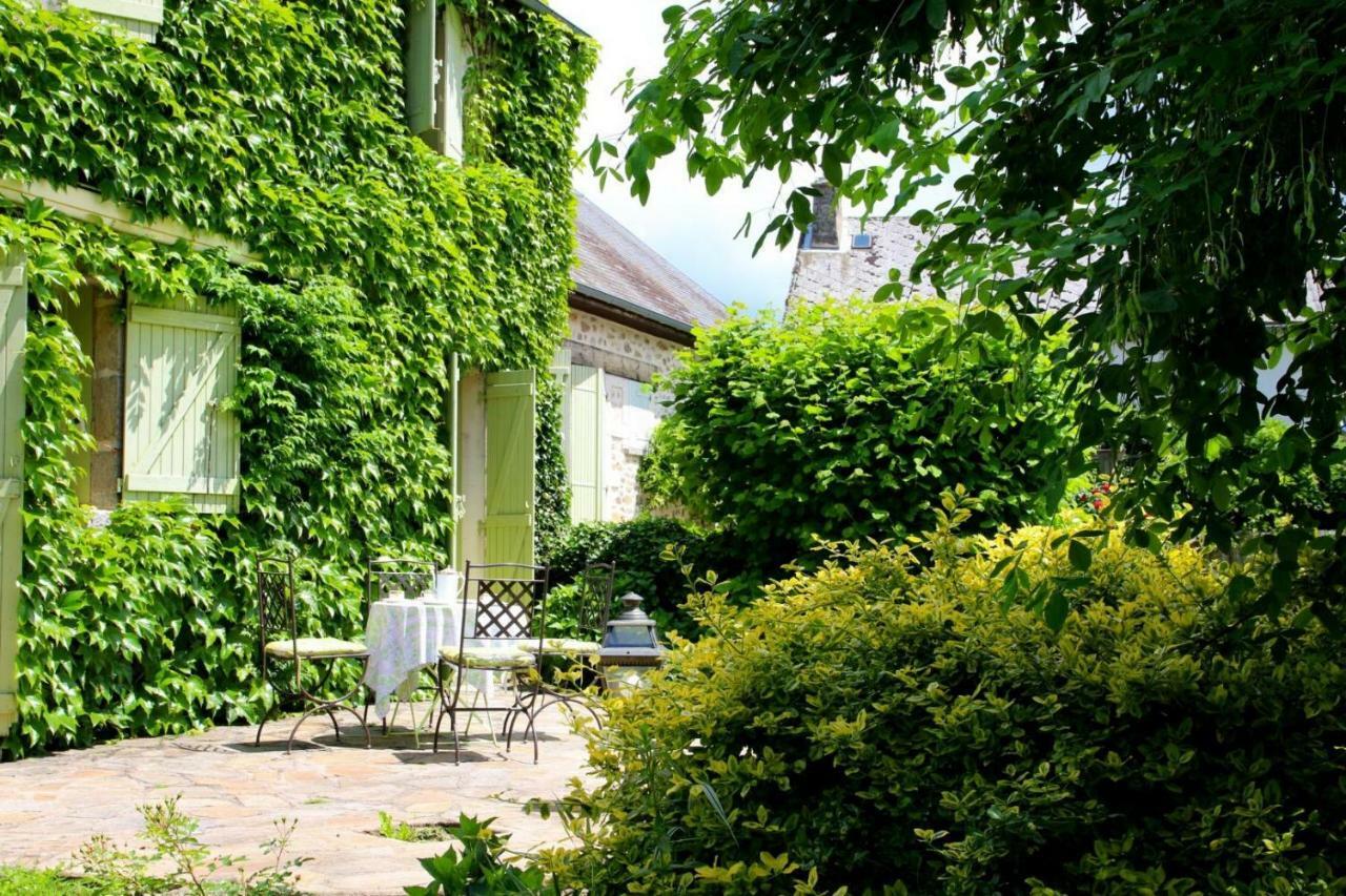Chez Claire Bed & Breakfast Chamborand Dış mekan fotoğraf